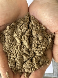 Tác dụng của bột lông vũ trong ngành chăn nuôi hiện nay 